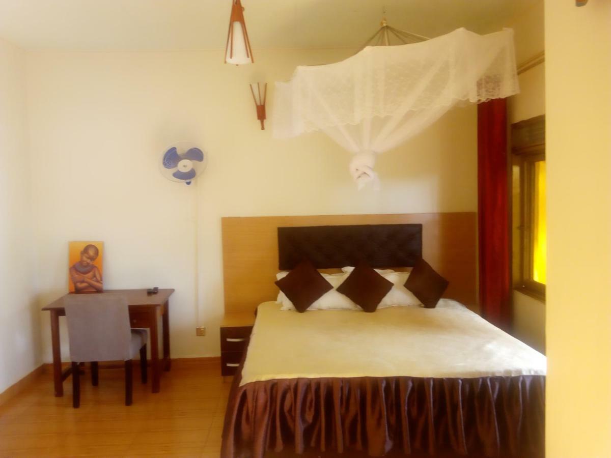 Bridgeway Guest House Jinja Ngoại thất bức ảnh